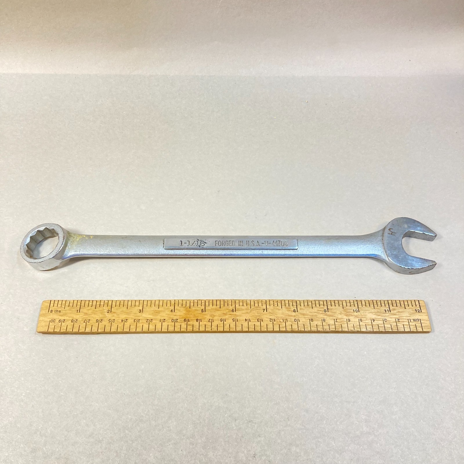 Craftsman 1-1/16″ Wrench Combination SAE 12 Point -V- #44706 USA