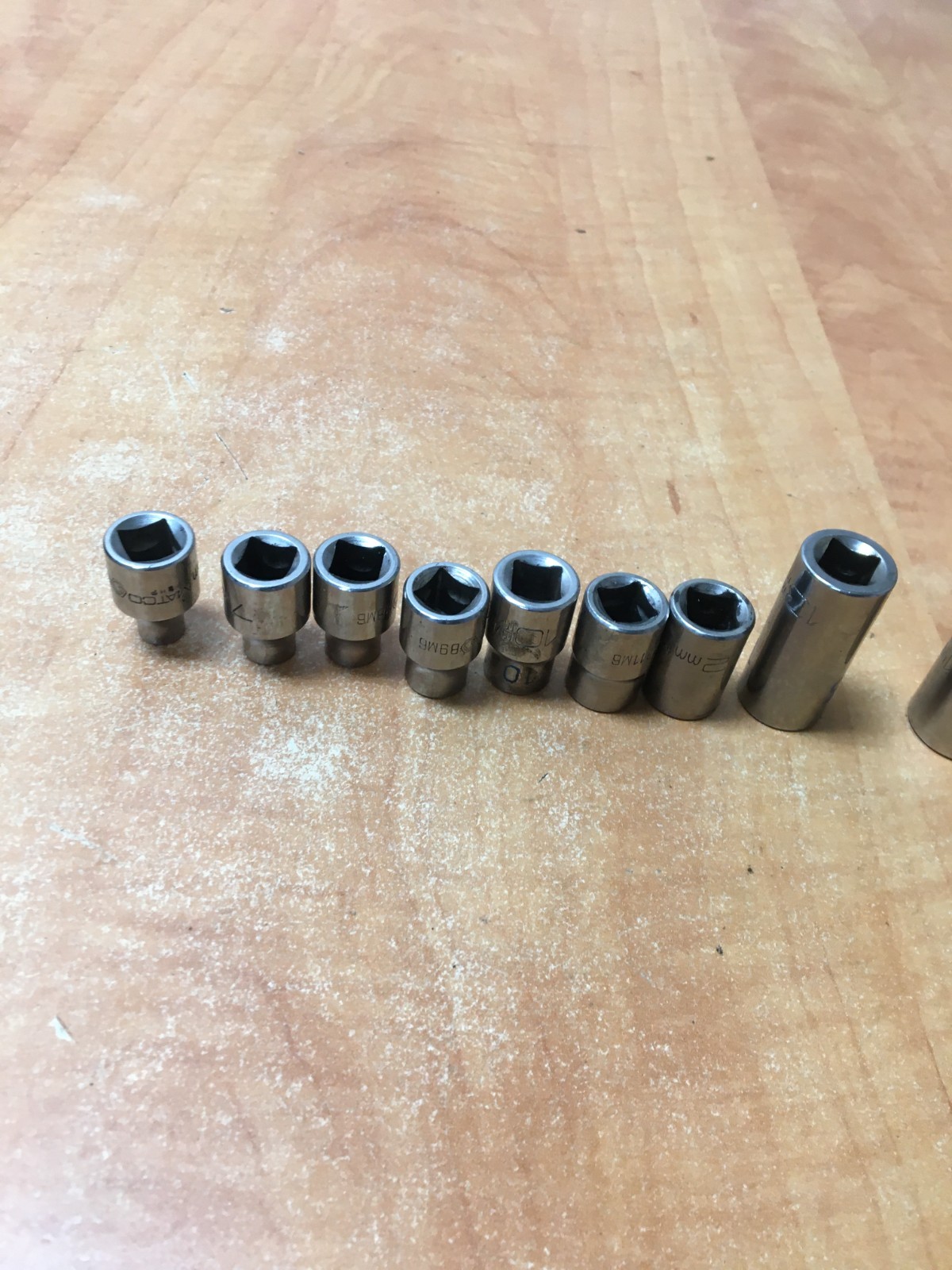 MATCO /MAC Tools 3/8″ Drive Metric 6 Pt 14pc Socket Set 6mm to 22mm