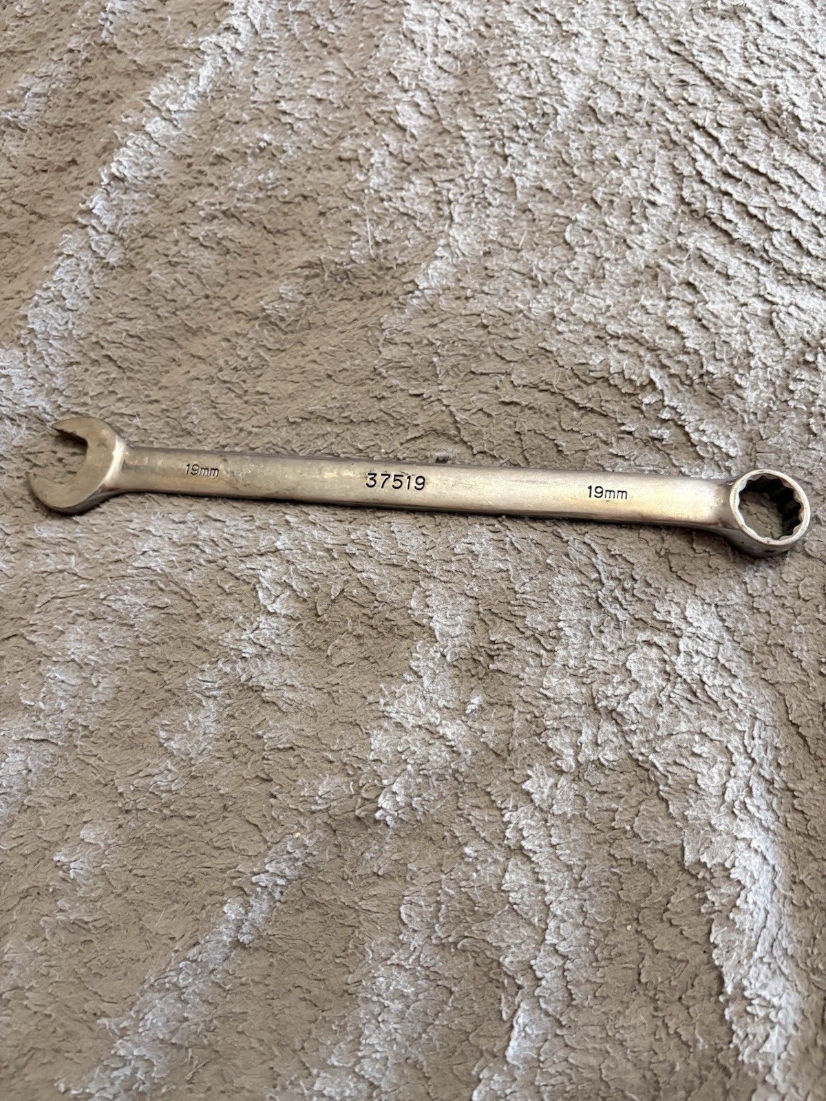 Husky 19mm 37519