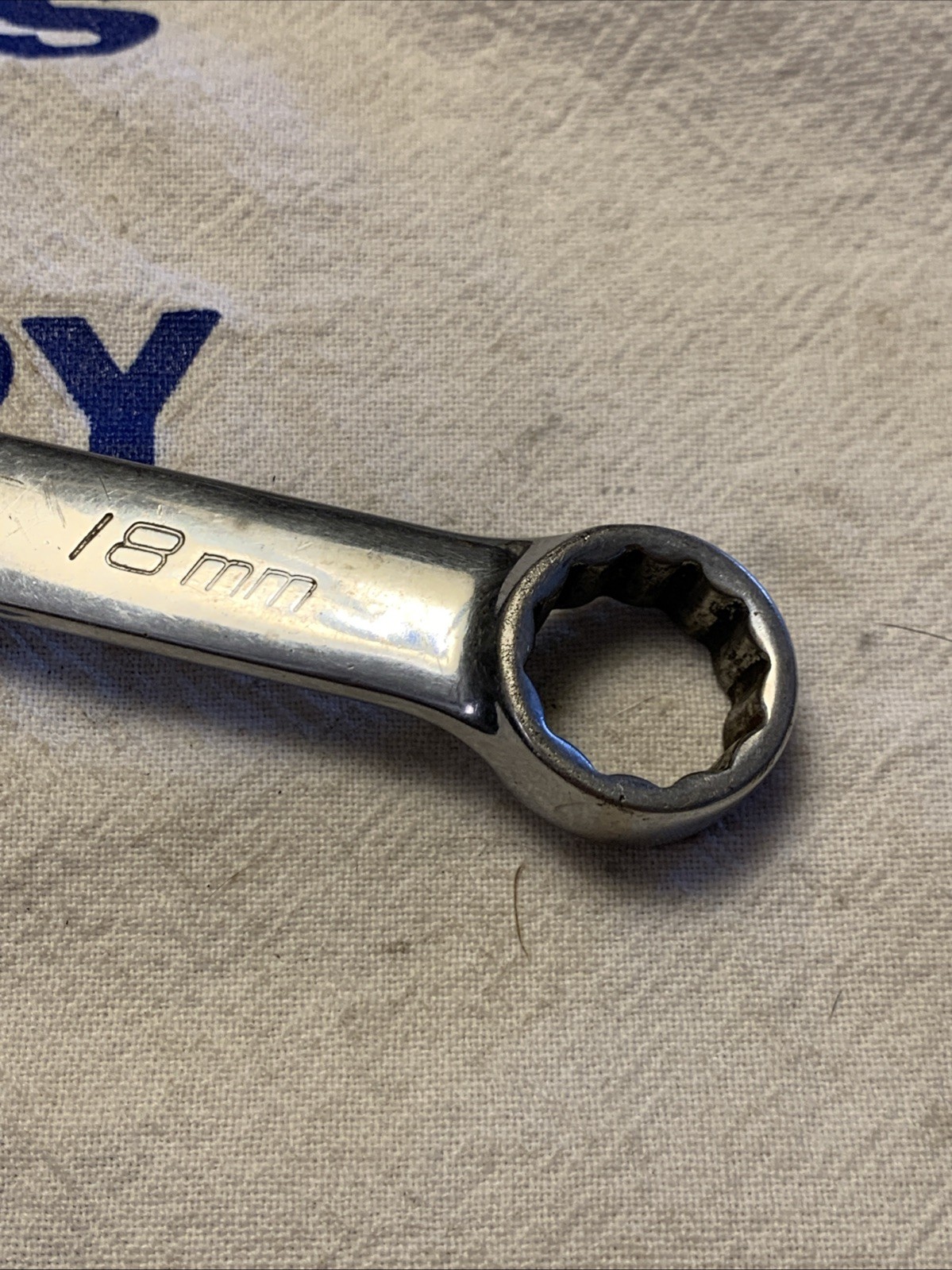 1990 Snap-on Tools USA 18mm Metric 12pt Combination Wrench OEXM180A