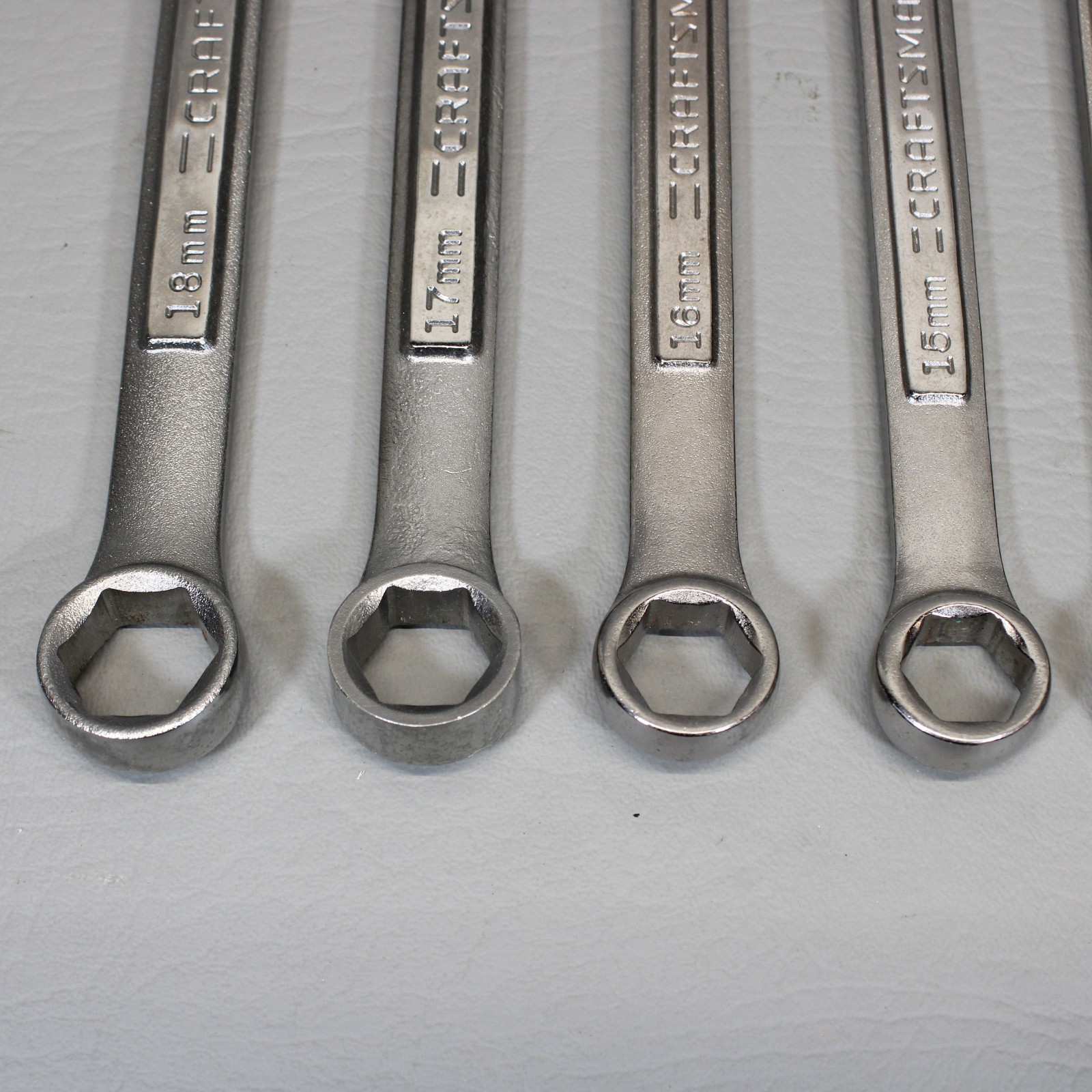 Craftsman 12pc 6 Point Metric Combination Wrench Set (7-18mm) Made in USA