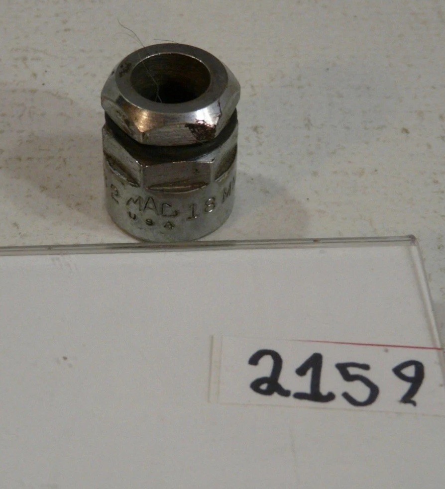 Mac Tools VRF Passthrough Socket 7/8″ External Hex Drive 18mm 12 Point VRS2 USA