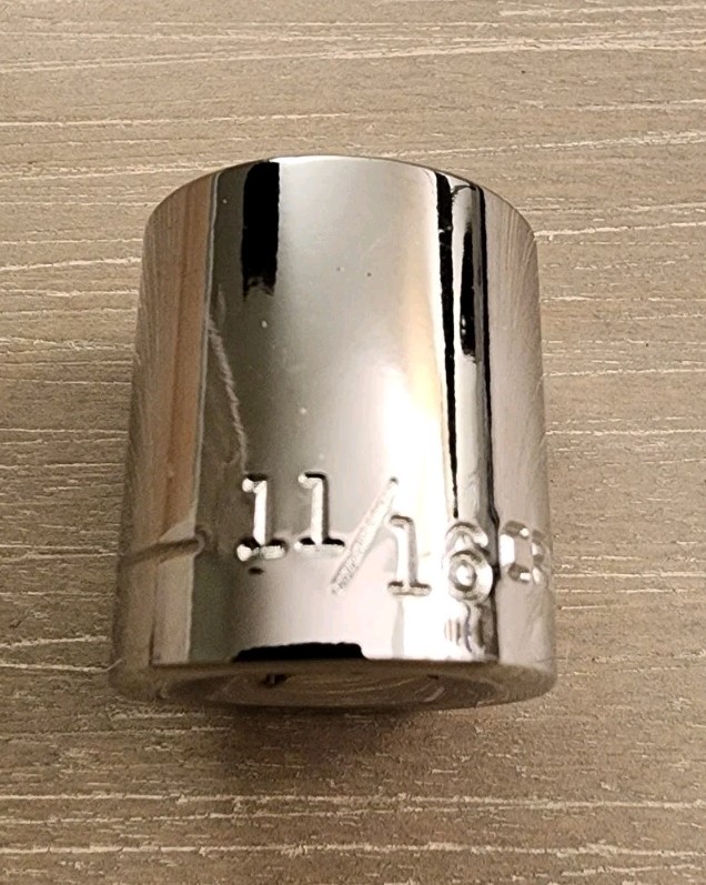 Craftsman 11/16″ Socket 12 Point 3/8” Drive S-AF 44336