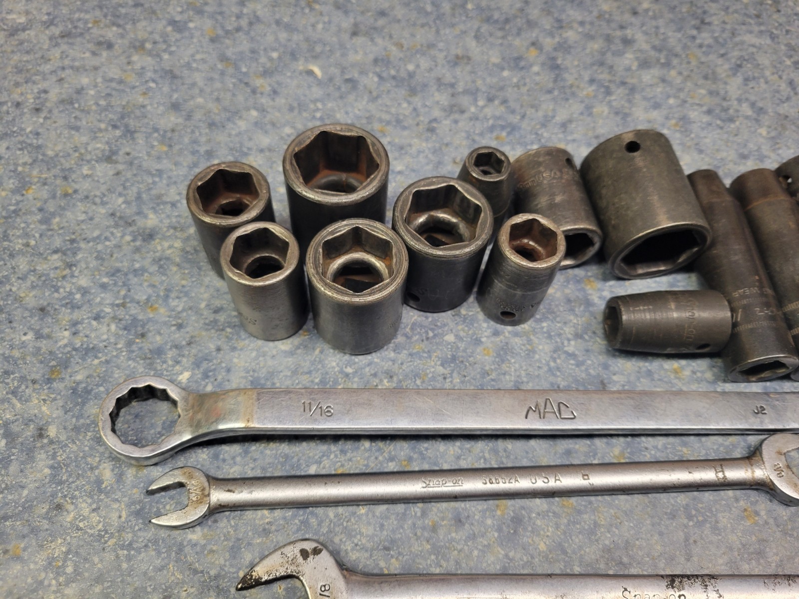 Snap-on / MAC / Matco /Blue-Point / Cornwell 30-Piece Tool Lot