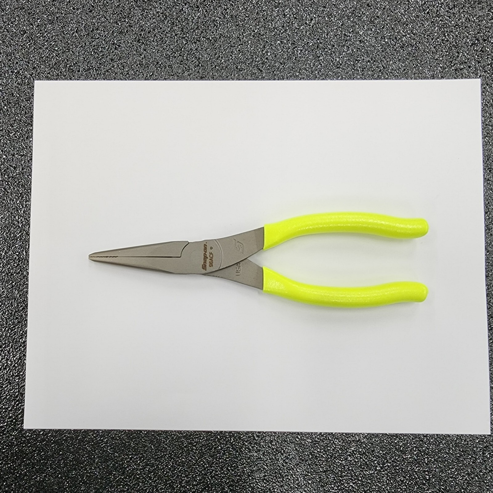 Snap-on Tools USA NEW HI-VIZ 8″ Soft Grip Needle Nose Pliers 96ACFHV