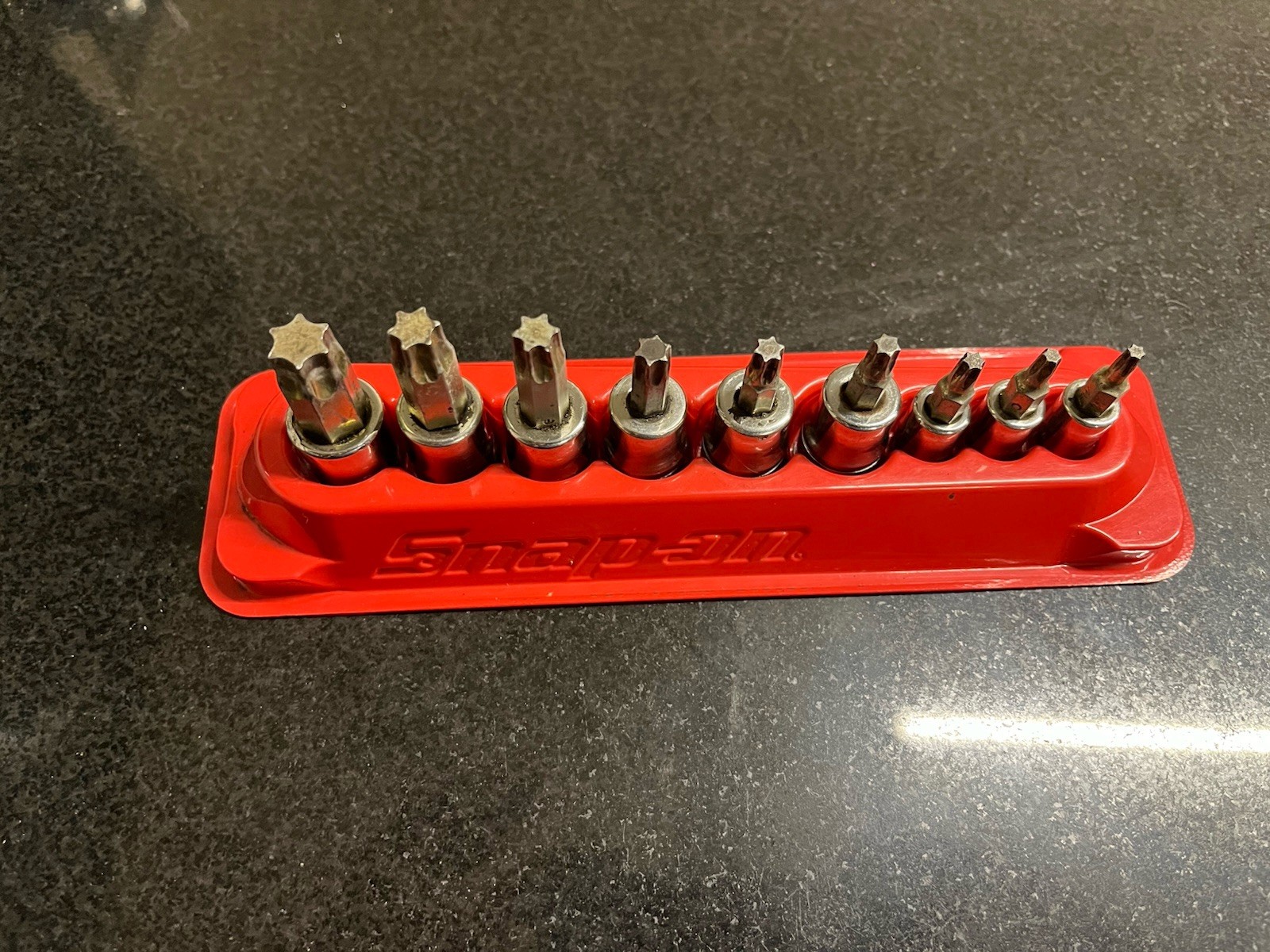 Snap On 9 pc Combination Drive TORX Bit Heavy-Duty Removal Socket Set 209EFTXBY