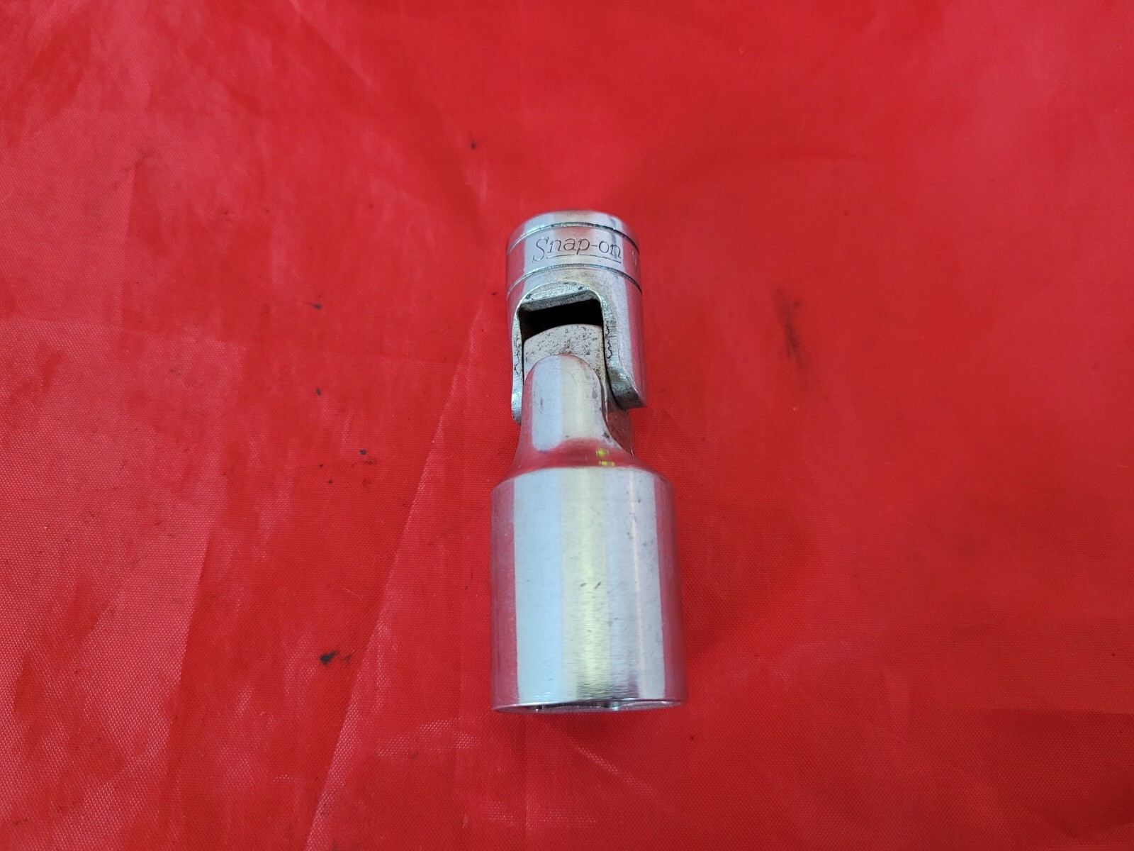 Snap-on FSU22 3/8″ Drive 11/16″ 6 Point Deep Universal Swivel Socket USA H13