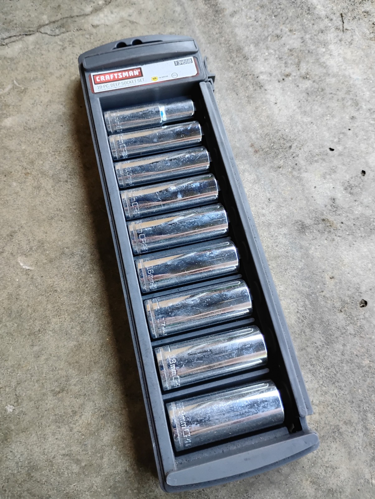 Craftsman 34558 3/8” Drive 9-Piece Deep Socket Set Metric