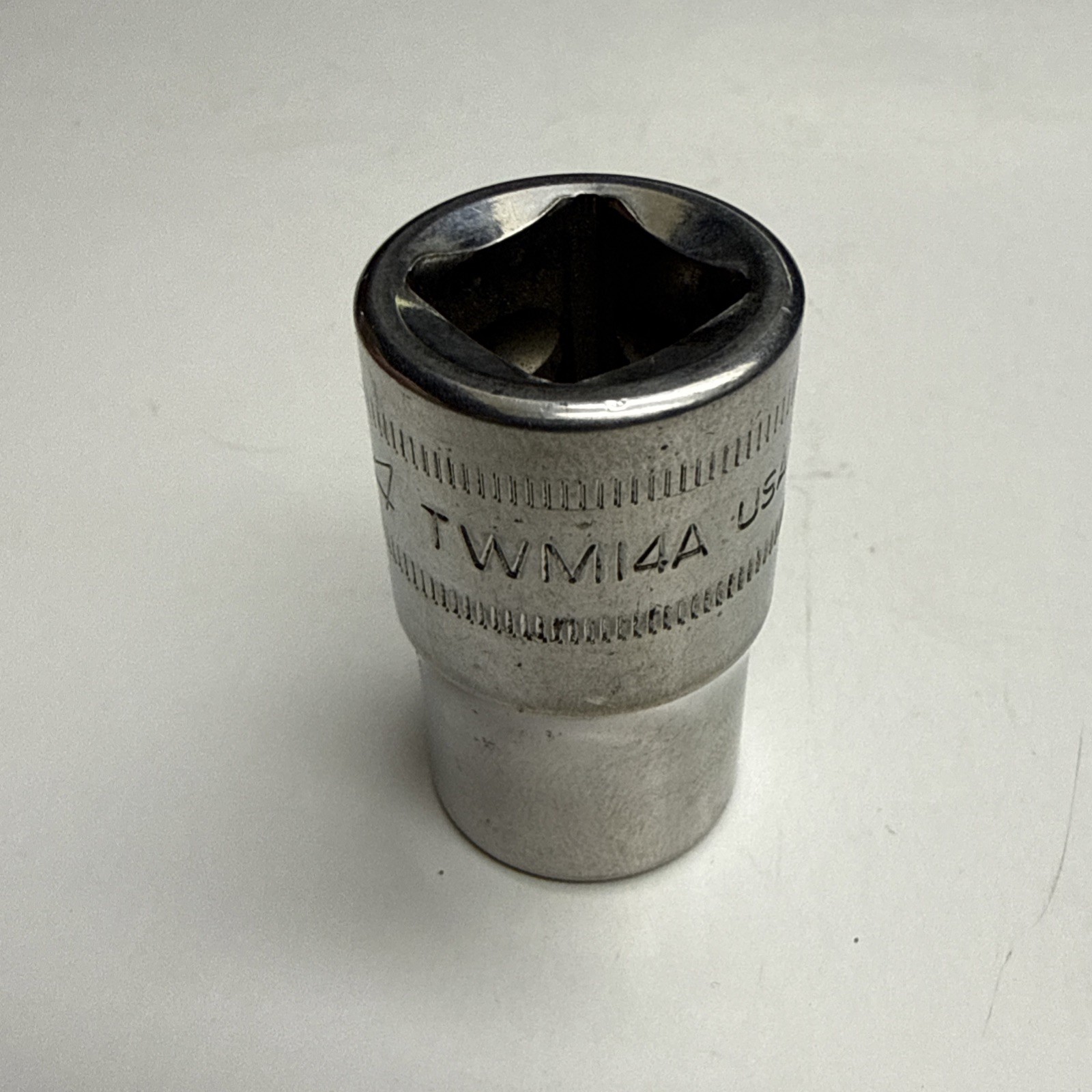 Snap-on 1/2″ Drive 14mm 6 Point Shallow Socket USA Metric TWM14A