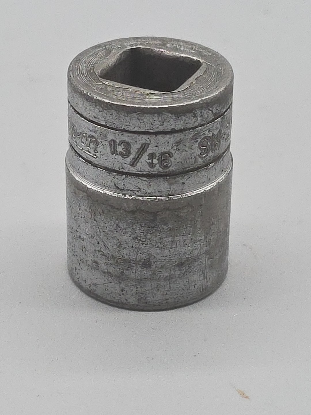Snap-on Tools SW261 1/2″ Drive 13/16″ 12 Point Shallow Socket USA