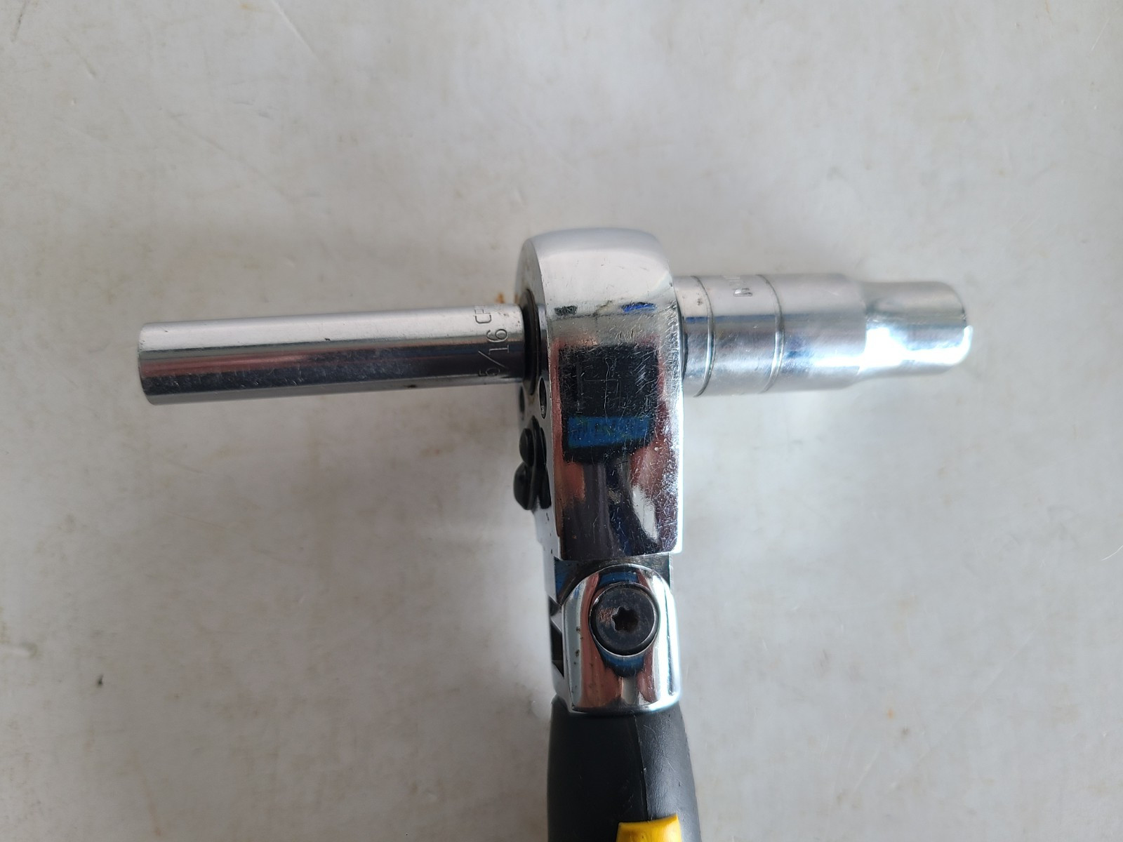 Titan Tools 1/4″ & 3/8″ Dual Flex Head Ratchet / Driver Free Shipping See Video