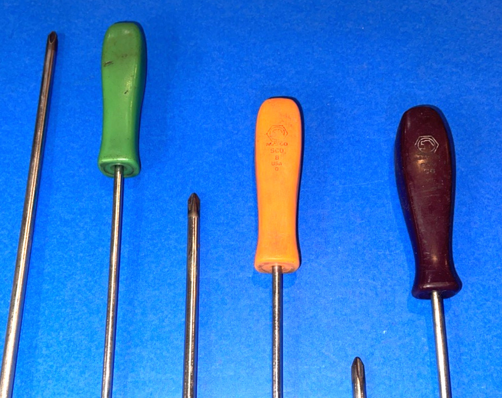 MATCO TOOLS 6 PIECE MULTI STYLE HANDLE EXTRA LONG SCREWDRIVER SET 9-1/2- 22 IN.