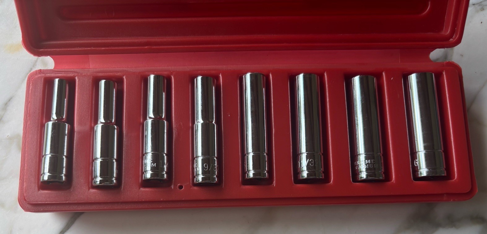 New 8 piece 1/4” drive SAE deep well socket set 3/16”to 7/16” with Hard Case
