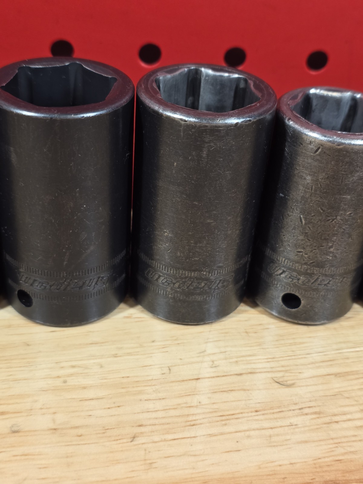 Snap-on 312IMMS 1/2″ Drive 15-25MM + 27MM 6-Pt Semi-Deep Impact Socket Set