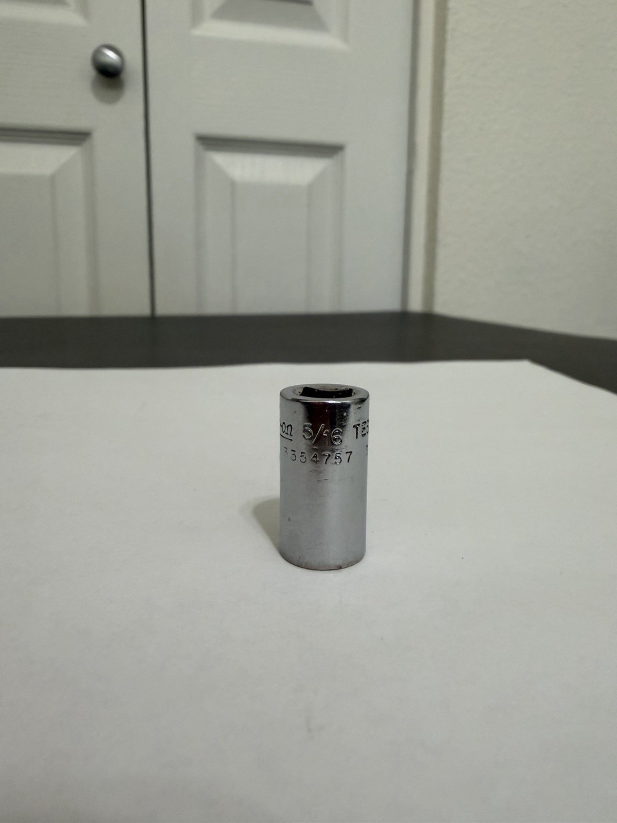 Snap-on Tools USA 1/4″ Drive SAE #10 5/16″ HEX Shallow SPLINE Socket TES10