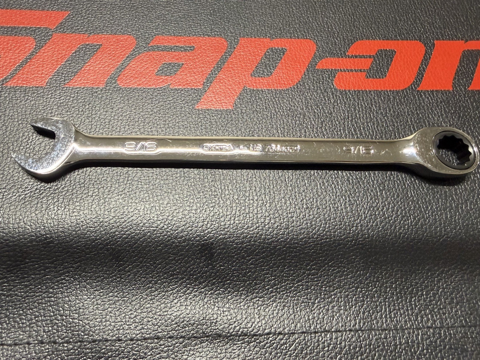Snap-on Tools USA NEW 9/16″ SAE 0° Non-Reversing Ratcheting Combo Wrench OXR18A