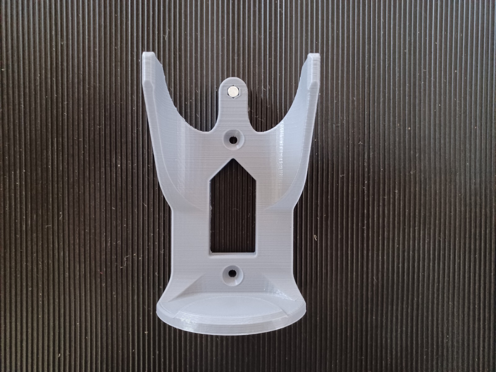 (6x) Spray Can Rack, (Magnetic) Holder Wall Mount for aerosol, paint, cleaners