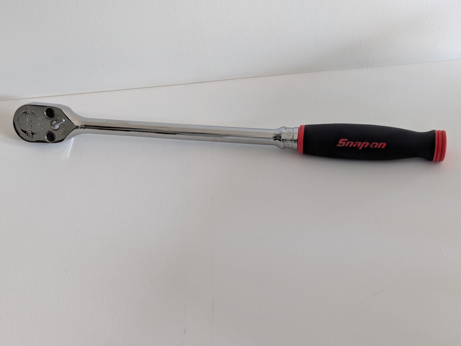 Snap-on RED 1/2″ Drive Soft Grip Ratchet 16″ Long SHL80A USA NEW Free Shiping
