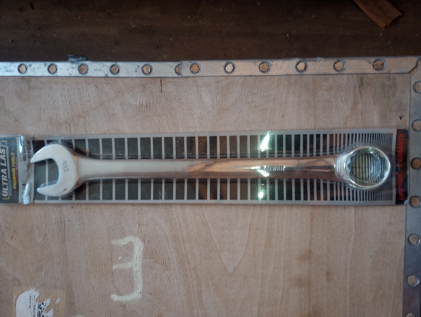 Ultra Last 1 1/4in. Wrench 9-54140 New