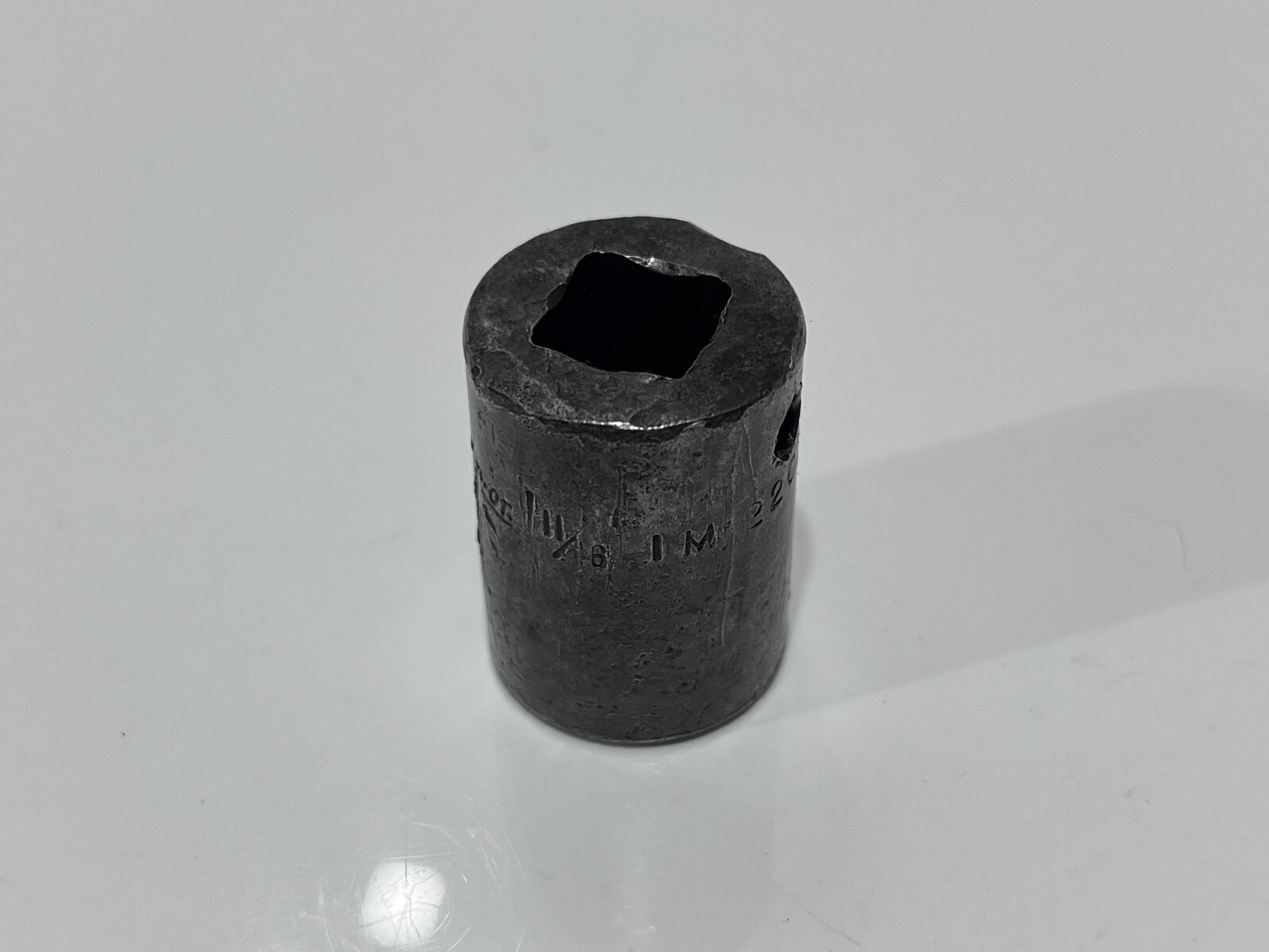 Snap-On Tools CANADA Rare IM220 11/16 Shallow Impact Socket, 1/2″ Drive, 6 Point