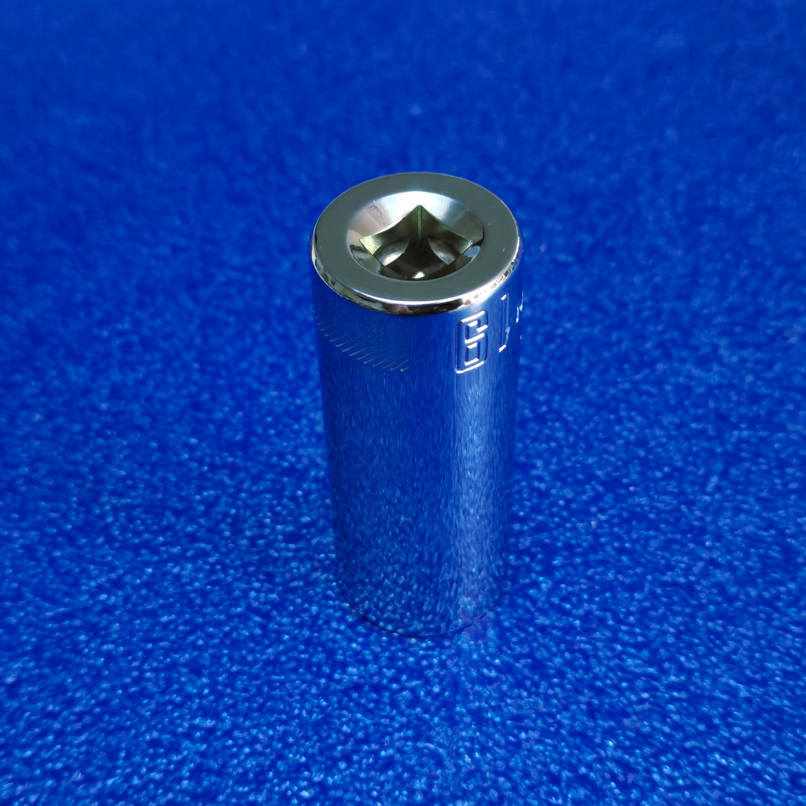19mm NEW CRAFTSMAN DEEP 3/8″ DRIVE 12 POINT SOCKET P/N CMMT44424 SHIPS FREE