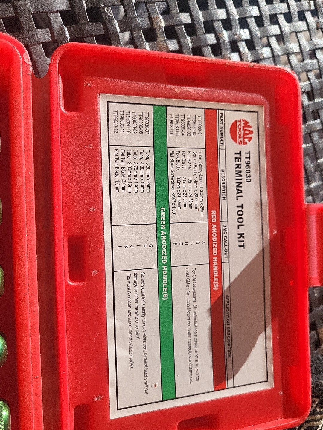 MAC Tools 12 Piece Knurled Handle Terminal Tool Set. Part #TT96030