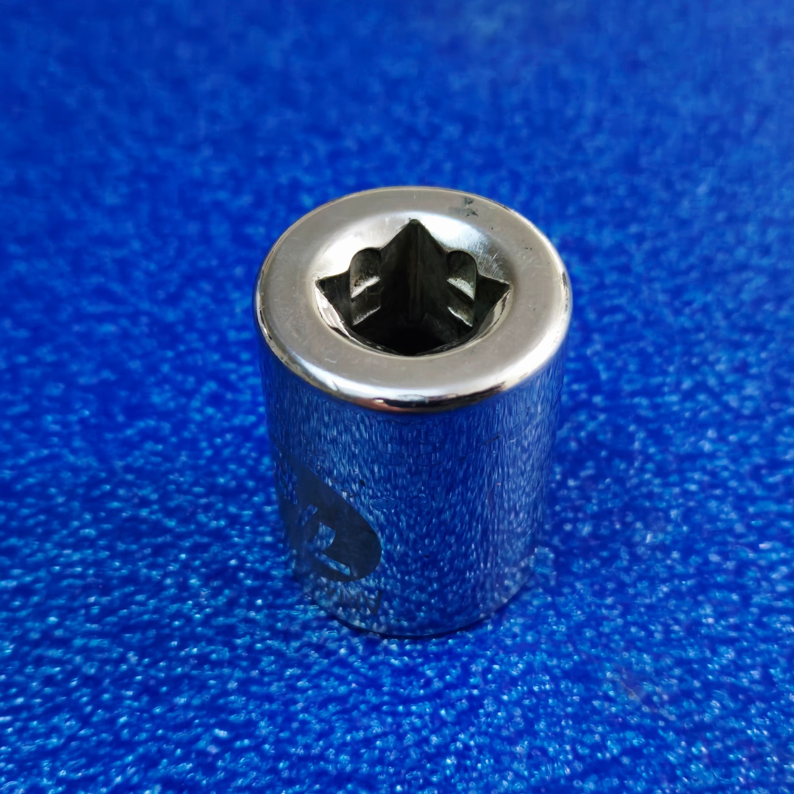 ARMSTRONG USA 7/8″ 12PT 1/2″ DR SOCKET P/N 12-128 AUTO REPAIR HAND TOOL LOT