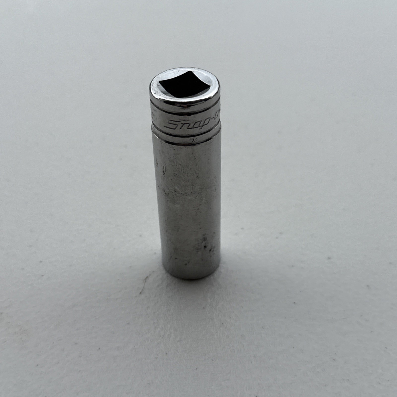 Snap-On 1/2″ Drive 6-Point SAE 11/16″ Deep Socket TS221