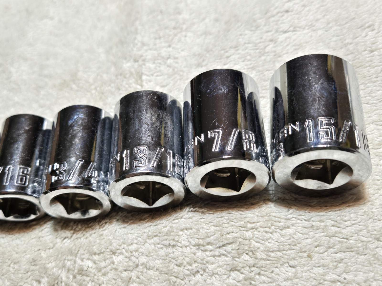 Craftsman SAE Shallow Socket Set 1/2″ Drive 12 Point 3/8″ to 15/16″ 10pc (136)