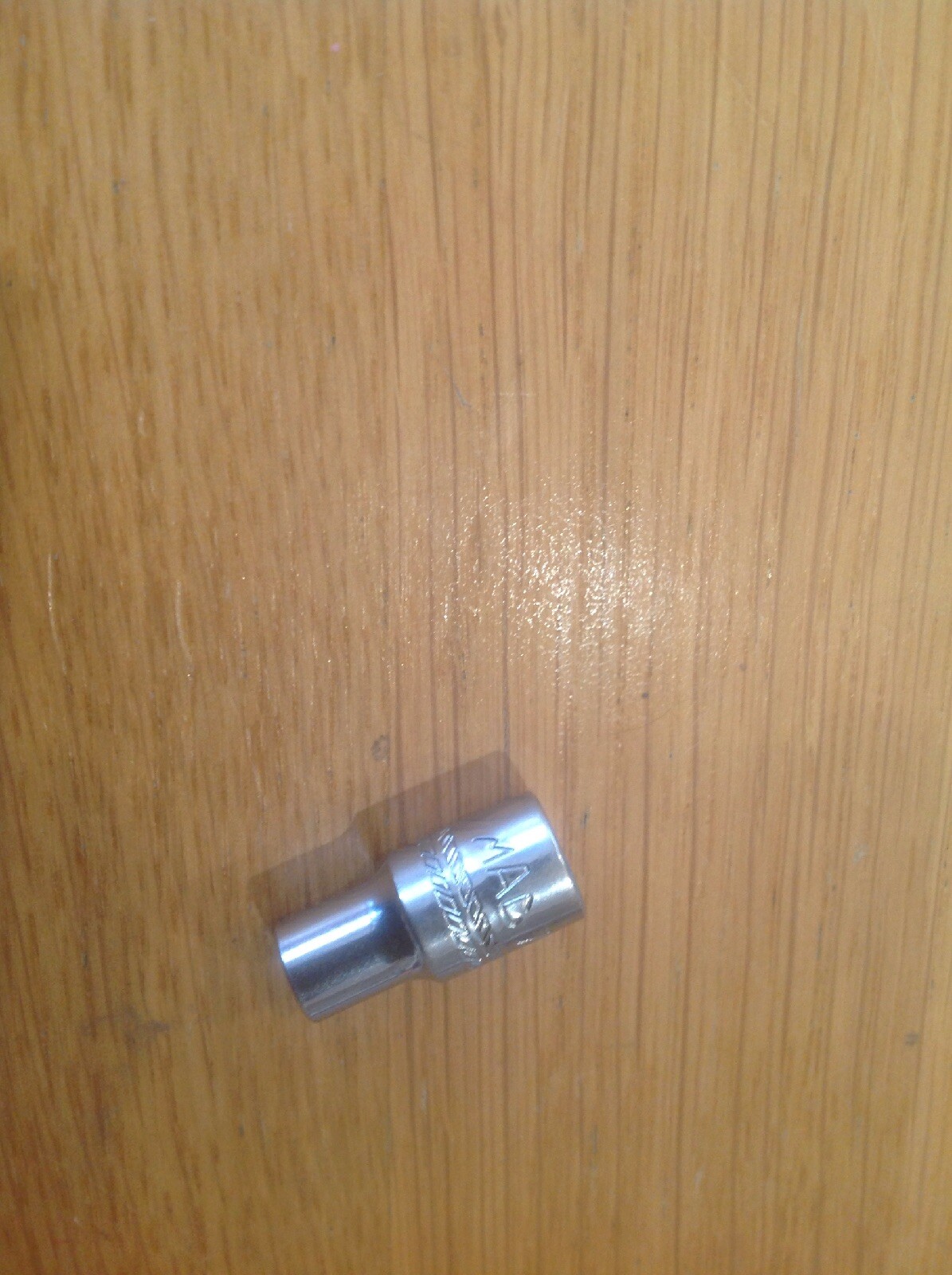 MAC Tools M76G 7/32″ SAE Socket 1/4″ Drive 6PT Chrome New/open Package Socket.