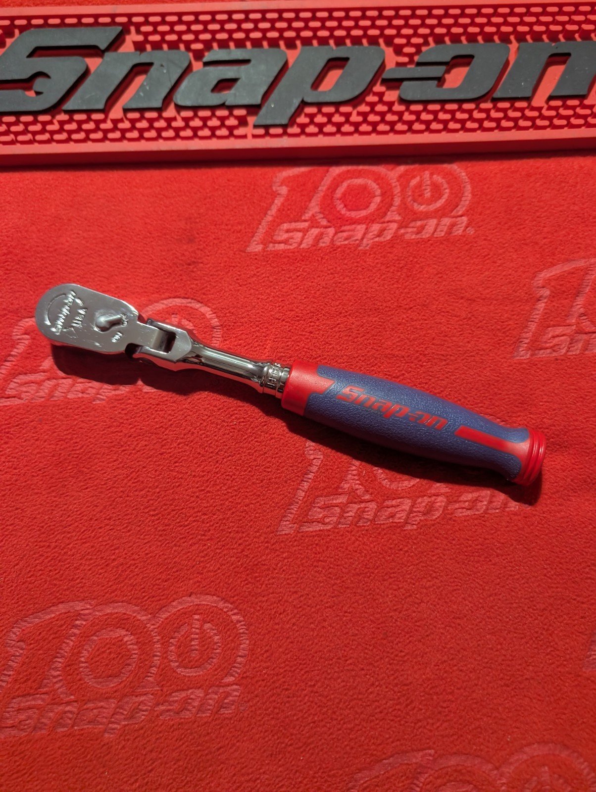 Snap-on BRAND NEW ANNIVERSARY 3/8″ Hard Grip Flex Head Ratchet FHFD80A
