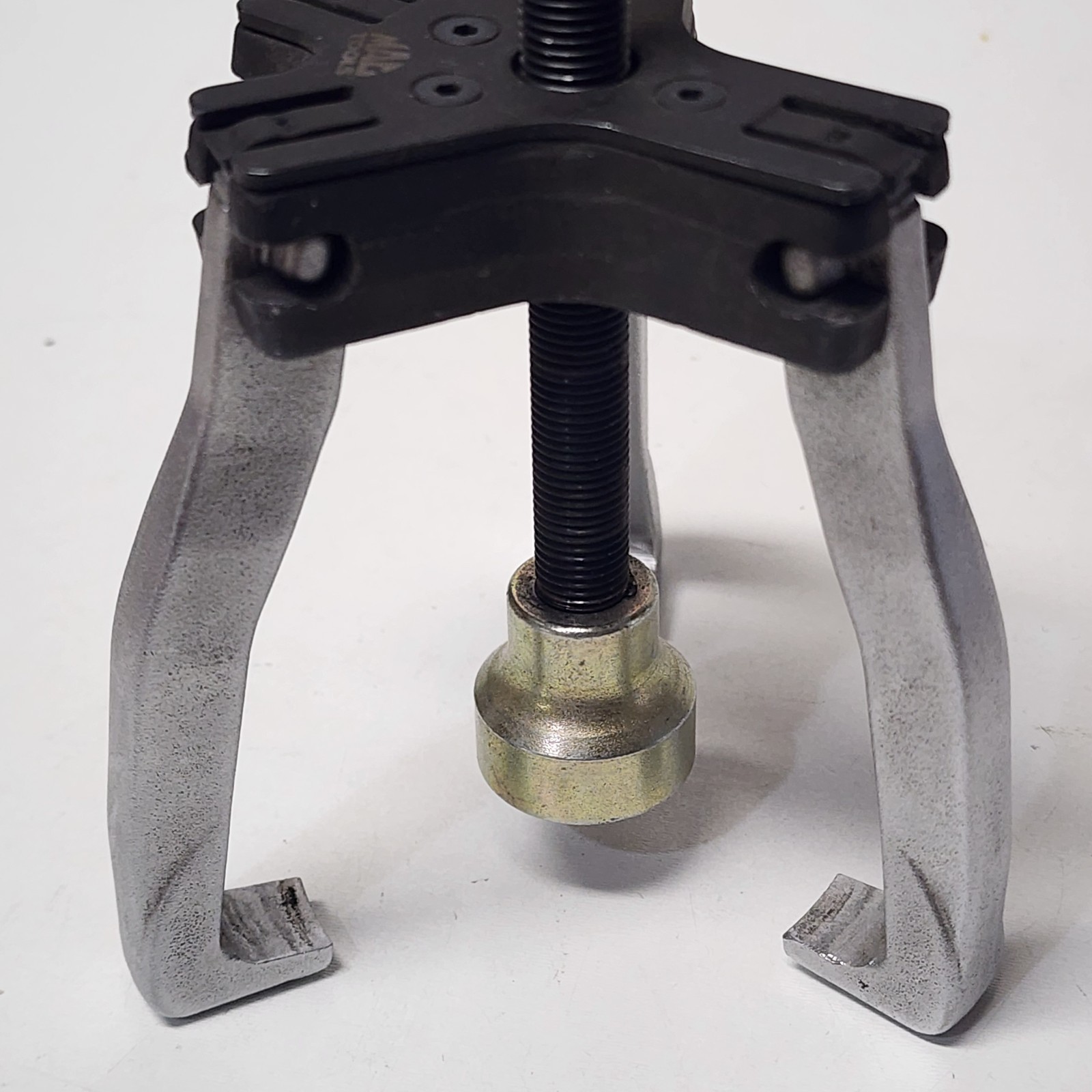 Gp102 Mac Tools 2 Ton Ratcheting Gear Puller