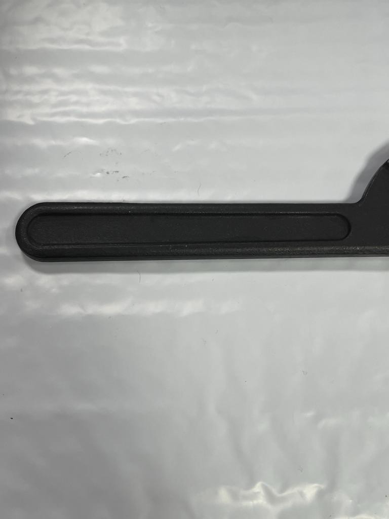 SNAP-ON AHS300C 3/4″ TO 2″ ADJUSTABLE HOOK SPANNER WRENCH- BRAND NEW.