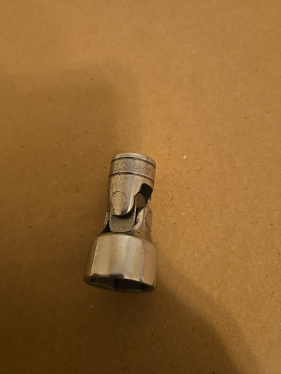 Snap On 3/8″ Drive 3/4″ 6PT SAE Chrome Universal Swivel Socket FS24