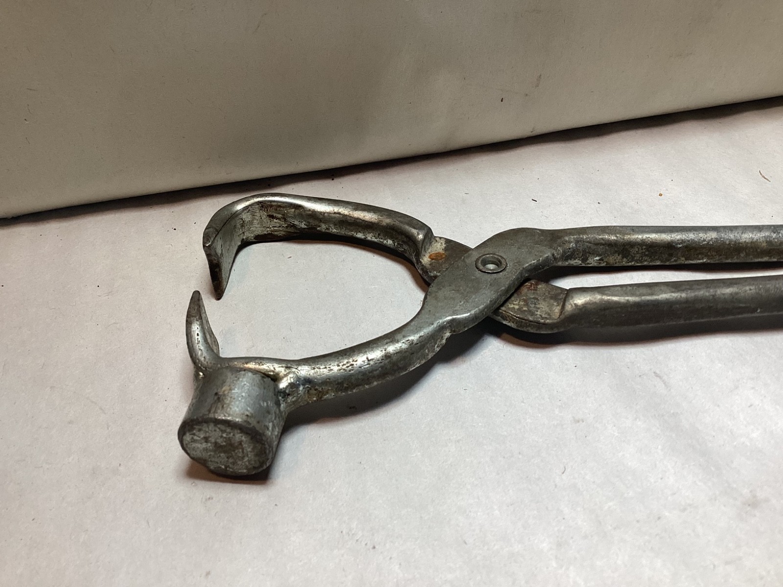 VIM V-216 hub & dust cap pliers automotive repair tool mechanic hand tool