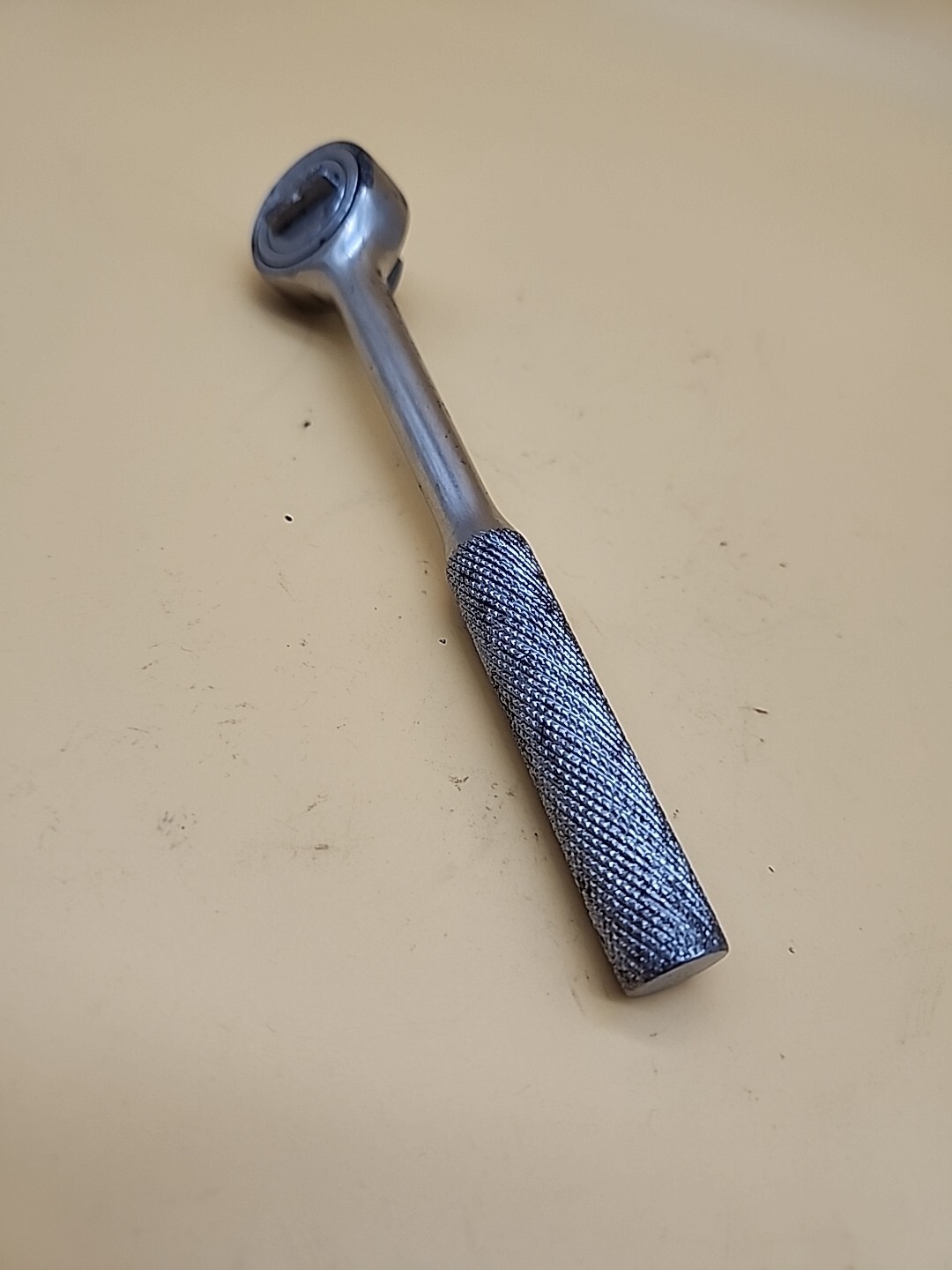 Challenger USA 1260 Ratchet Socket Wrench 3/8″ Drive Reversible