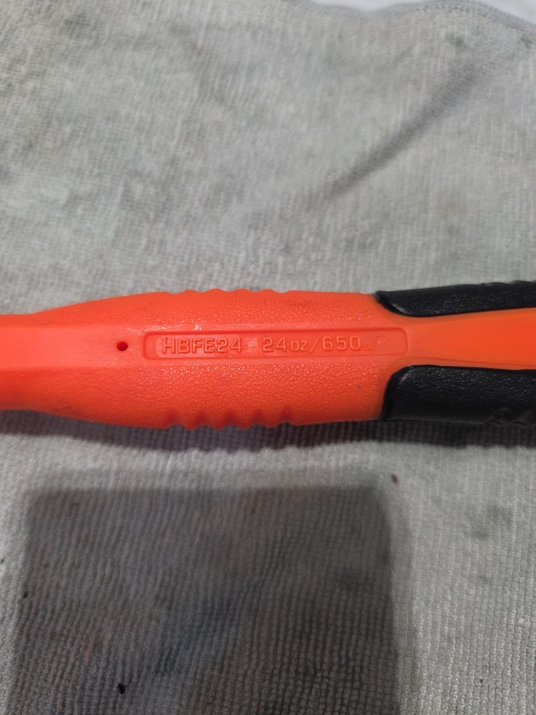 Snap-on HBFE24O 24 oz Soft Grip Dead Blow Hammer Orange 12-3/4″ Length
