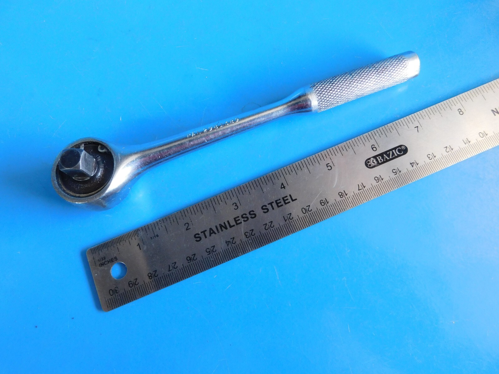 USED, MAC TOOLS 3/8 IN. DR. ROUND HEAD RATCHET, PART #X8R