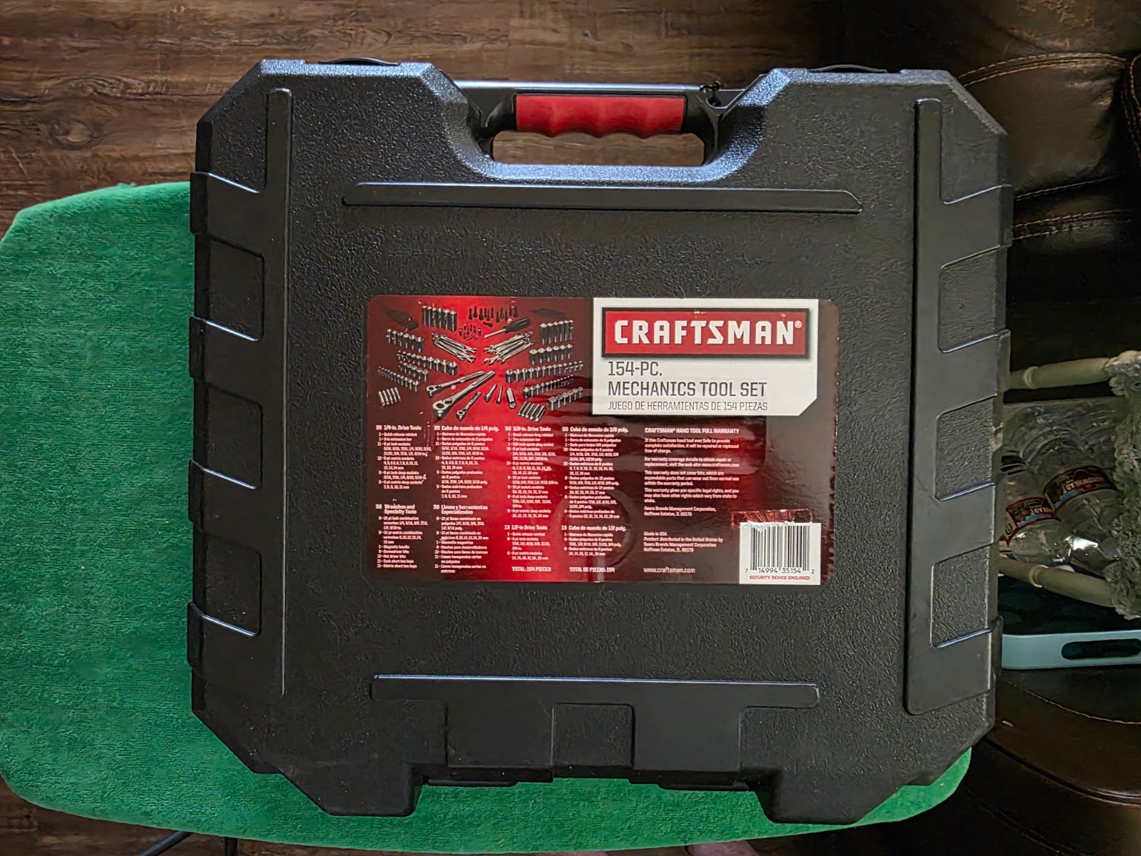 Craftsman 154 pc. socket set SAE/Metric sizes complete with case