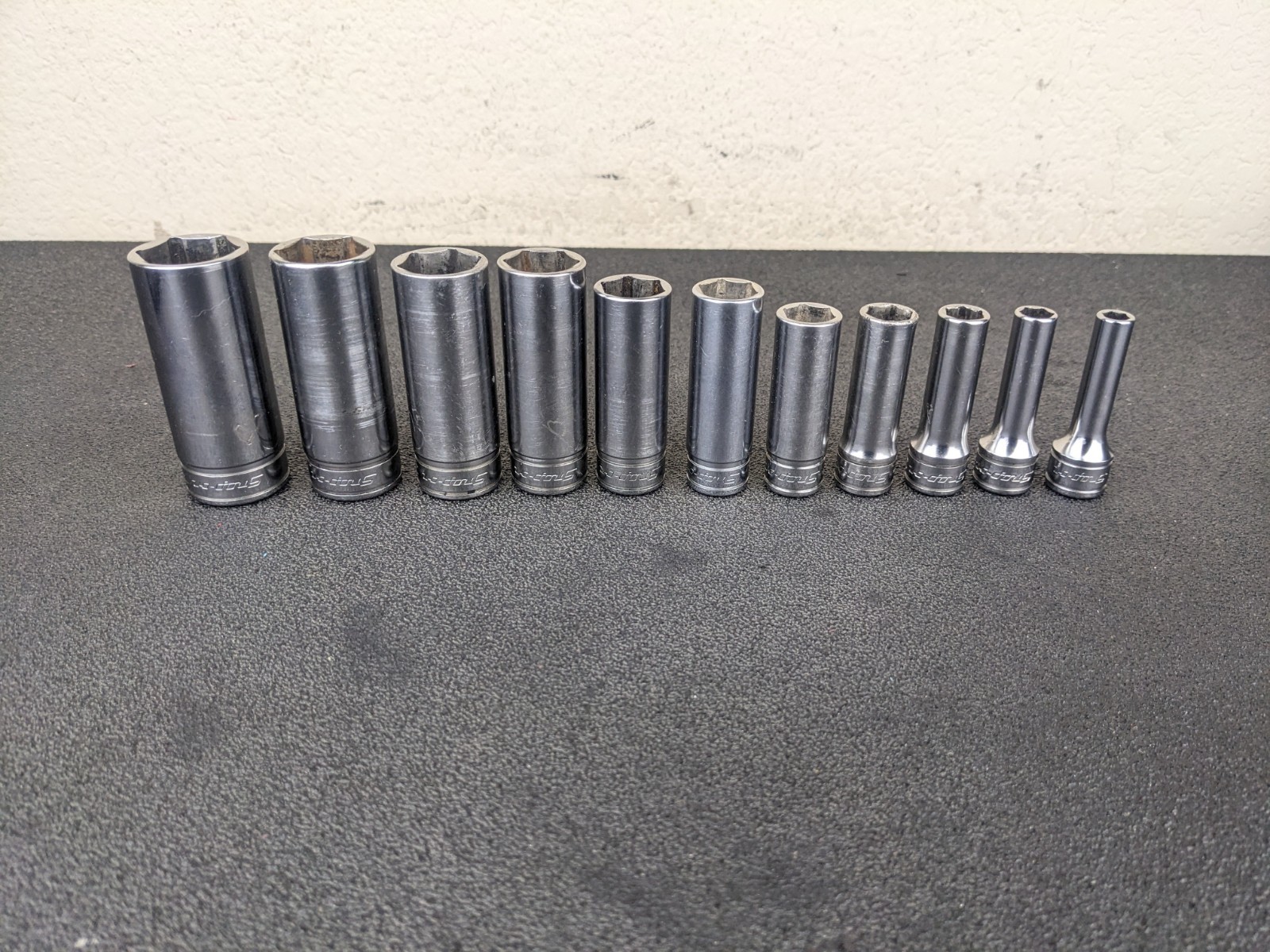 #bm403 Snap on Tools 211SFSY 3/8″ Drive Deep Chrome Socket Set Socket Set