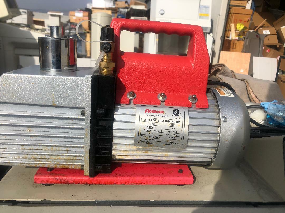 VacuMaster 8 CFM 2 Stage Vacuum Pump Robinair ROB15800