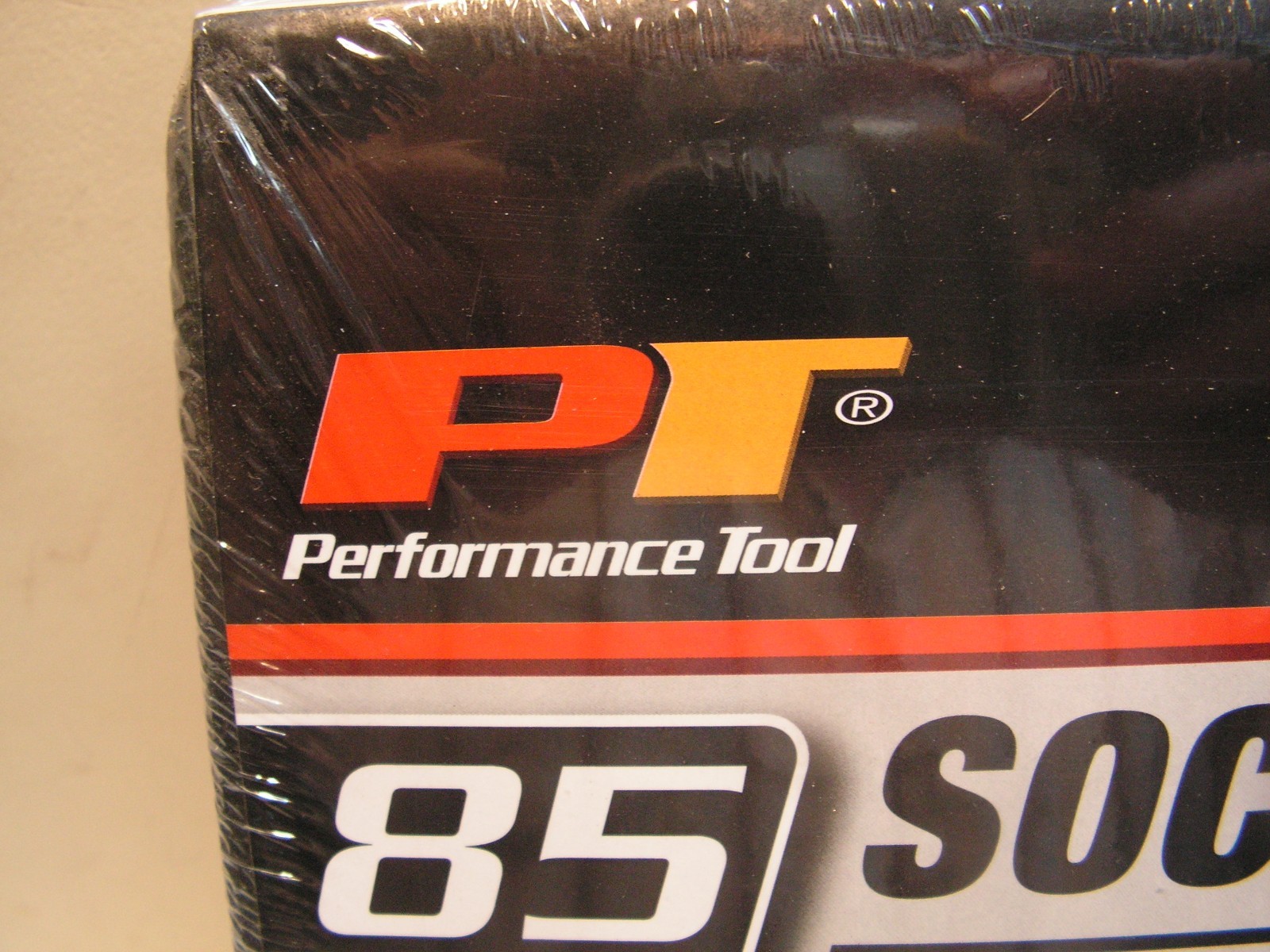 Performance Tool Kit 85 Piece Socket Set SAE & METRIC Chrome Finish W/ Case