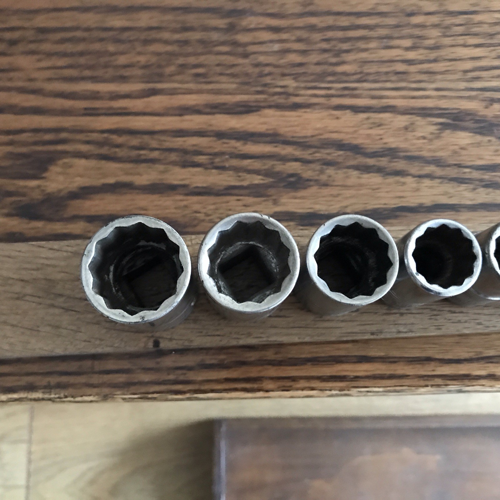 8 Gordon Tools Sockets 7/8″ To 7/16”AF With 1/2″ Drive . F