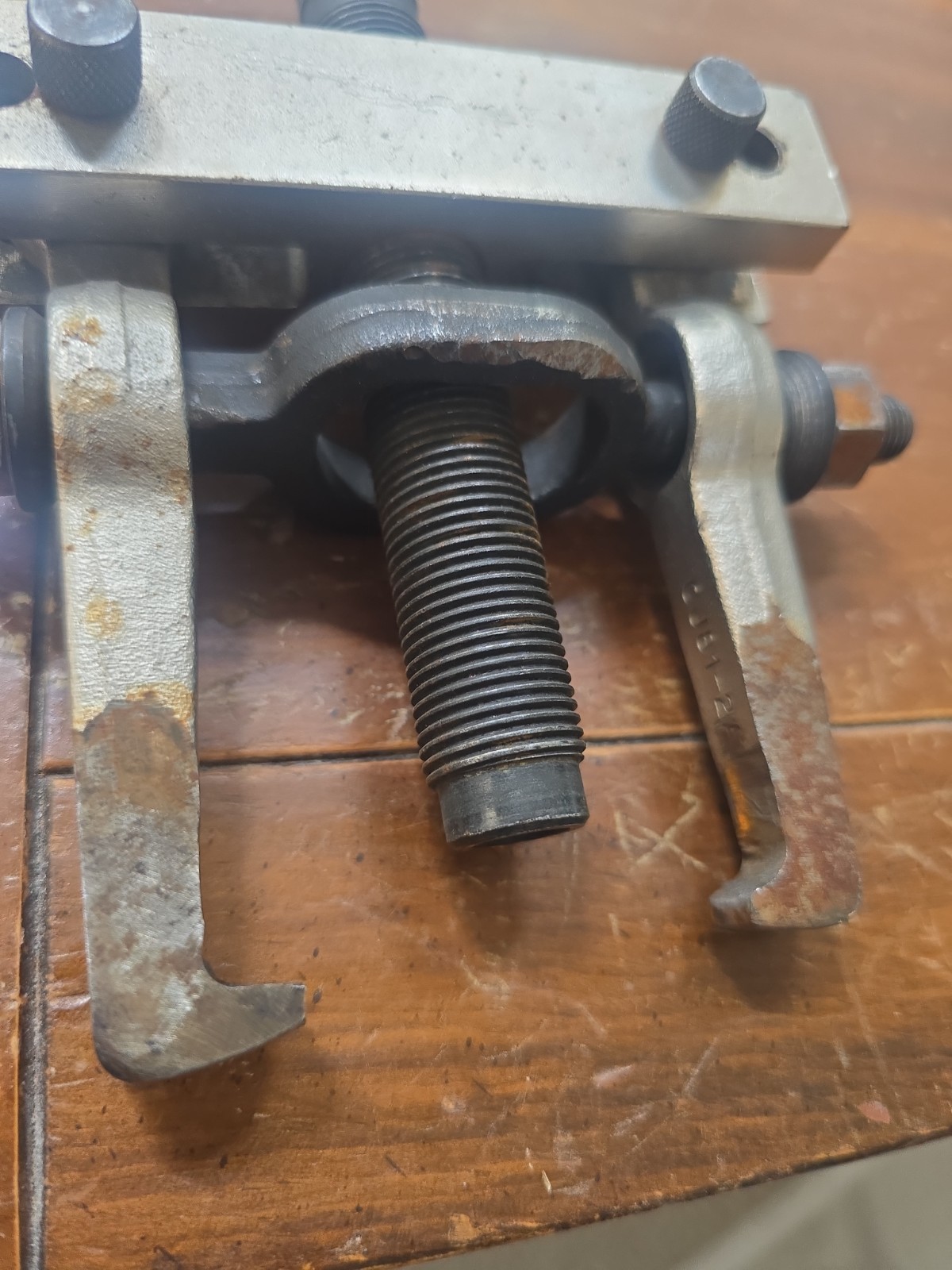 Snap On CJ86-1 Bar Puller