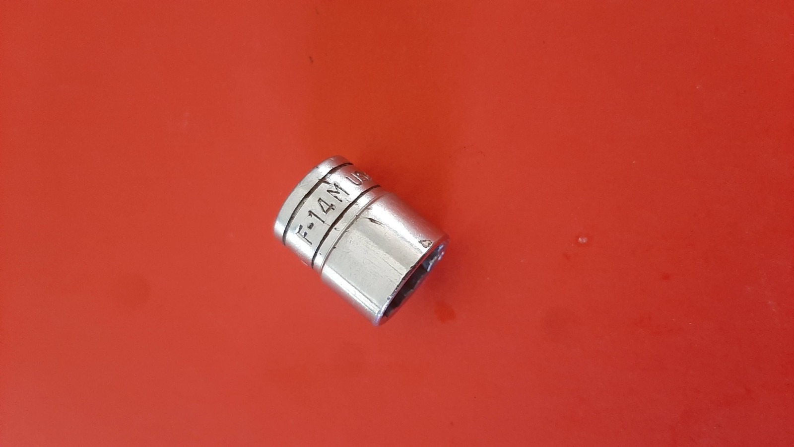 1962 Snap-on Tools 3/8″ Drive 14M/M 12PT Point Shallow Socket USA F 14M 14MM