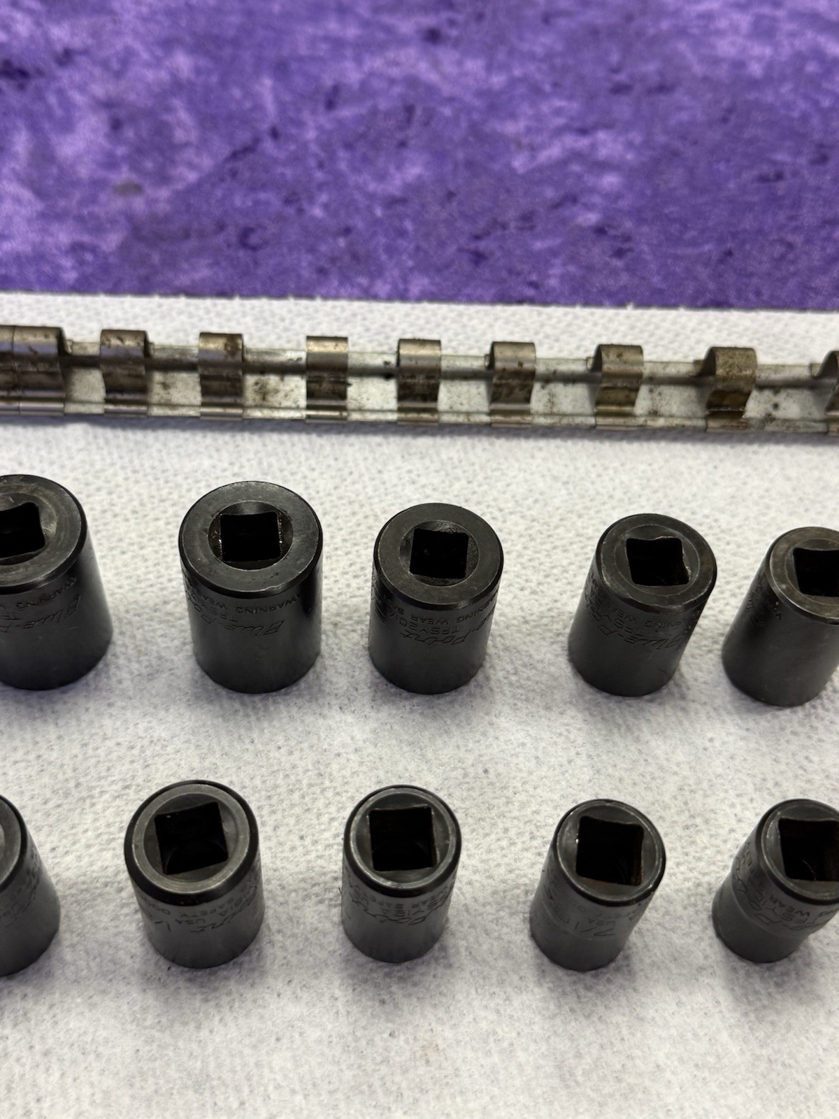 BLUE POINT TFSY SERIES 13 PC 3/8 Dr. Metric/SAE Shallow Twist Impact Socket Set