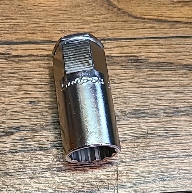 New Snap-On Tools USA WA28-18MA 18mm Metric Pass Thru Socket – 12 Point