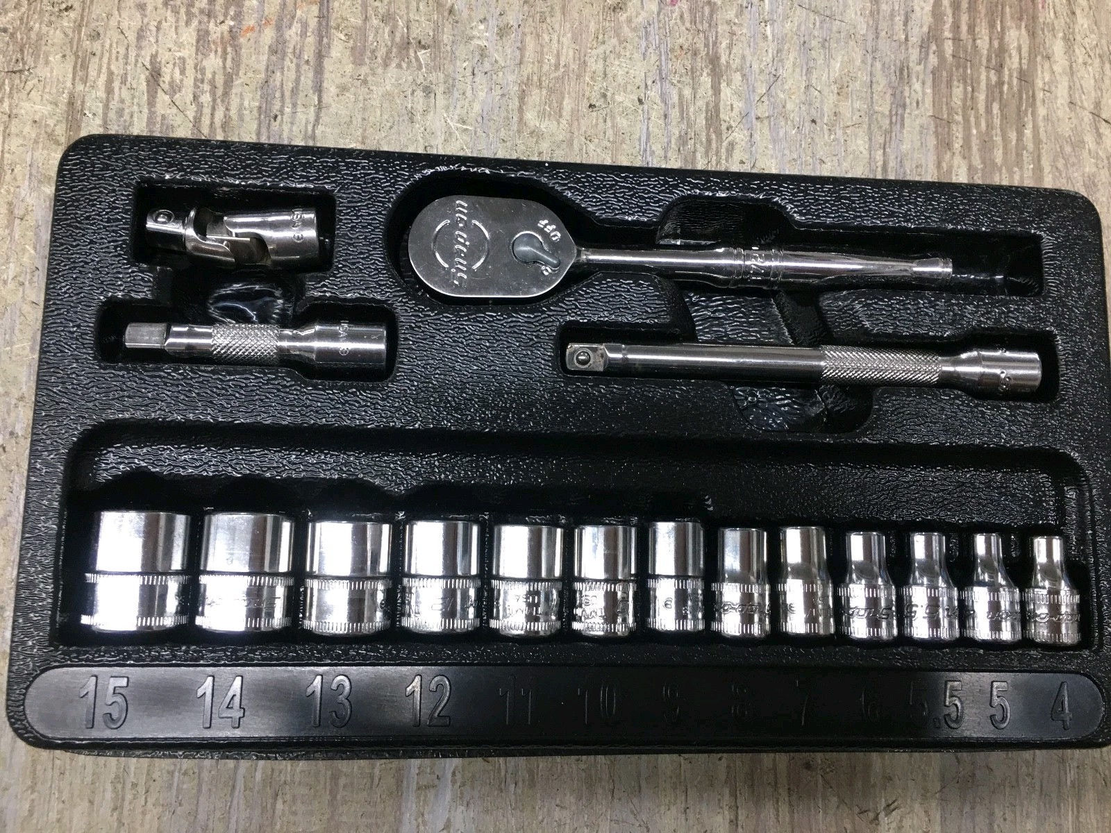NEW Snap-on 117TMM 17 pcs 1/4″ Drive Hexagonal Ratchet Metric Set