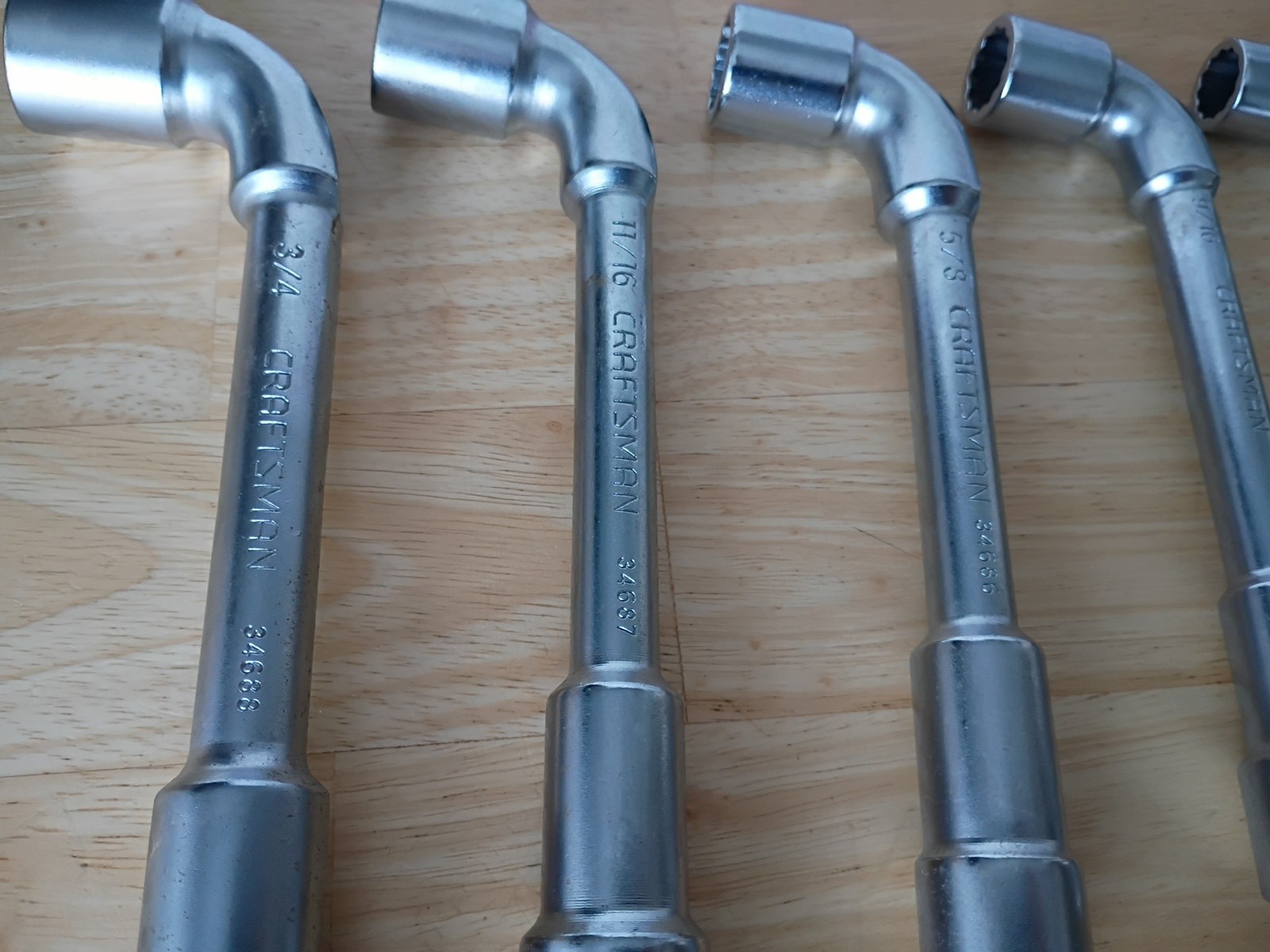 Craftsman Professional Angled Socket Wrench Set, 6pt / 12pt, France 34689