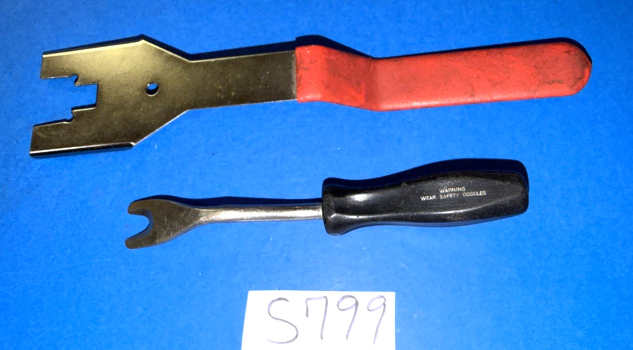 SNAP-ON TOOLS 2 PIECE DOOR HANDLE TOOL & TRIM PAD REMOVER